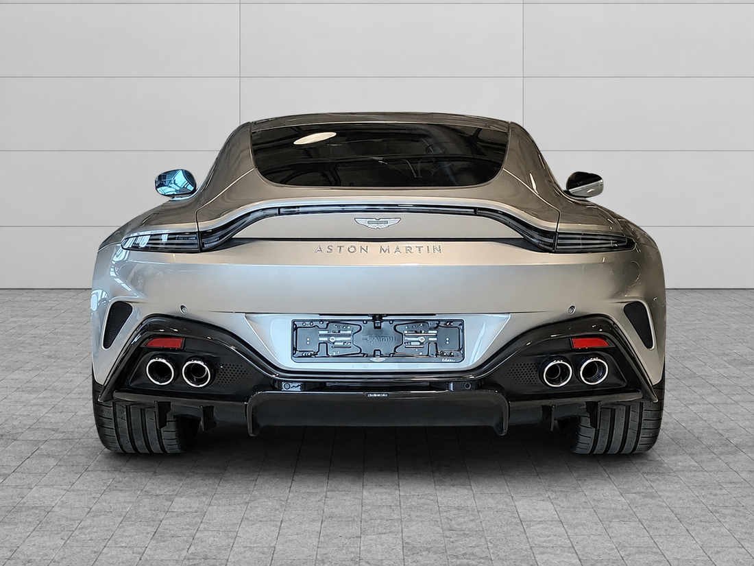 ASTON MARTIN VANTAGE