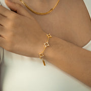 Bracelet Hollow Flower Doré