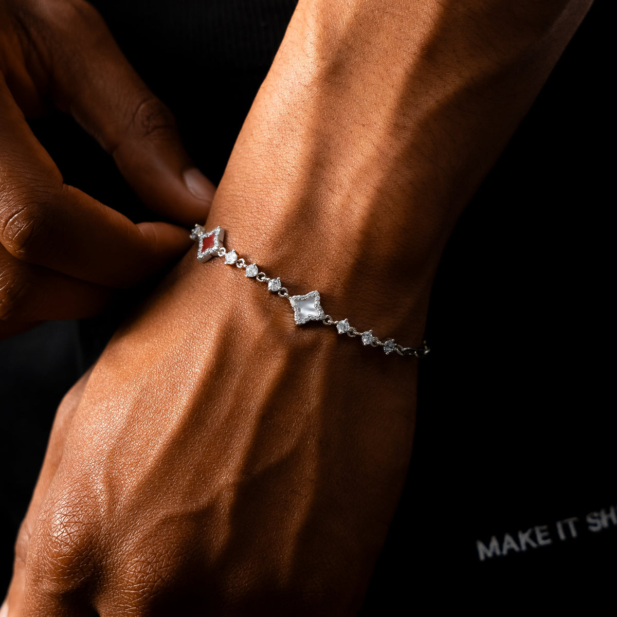 Bracelet Flower Tennis Argenté - Motif Blanc & Rouge