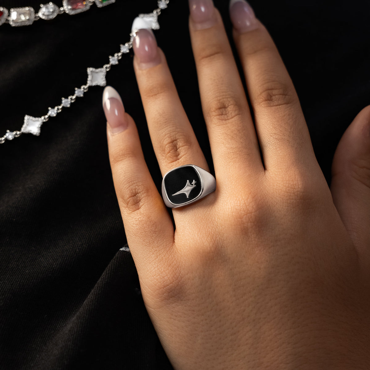 Raw Ring Argentée - Motif Noir